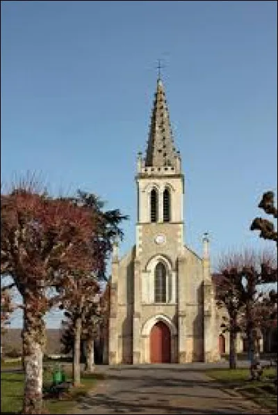 Vous avez sur cette image l'&eacute;glise Sainte-Madeleine de Pressigny. Commune n&eacute;o-aquitaine, elle se situe dans le d&eacute;partement ...