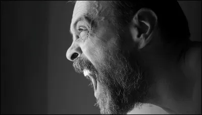 Si on te hurle dessus, que fais-tu ?