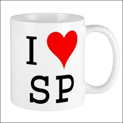 Celle-ci est adorable et nous fait rire ! À quoi correspondent les initiales SP ?