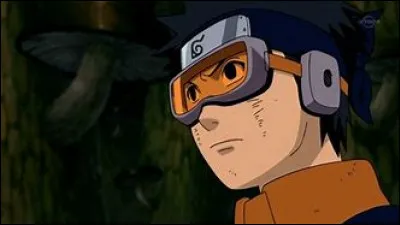 Avec qui Obito vivait-il ?
