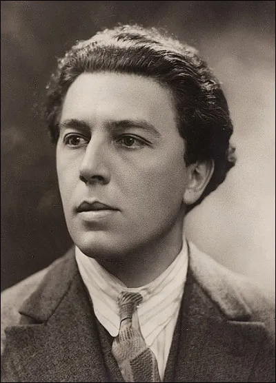 André Breton est un poète et écrivain français :