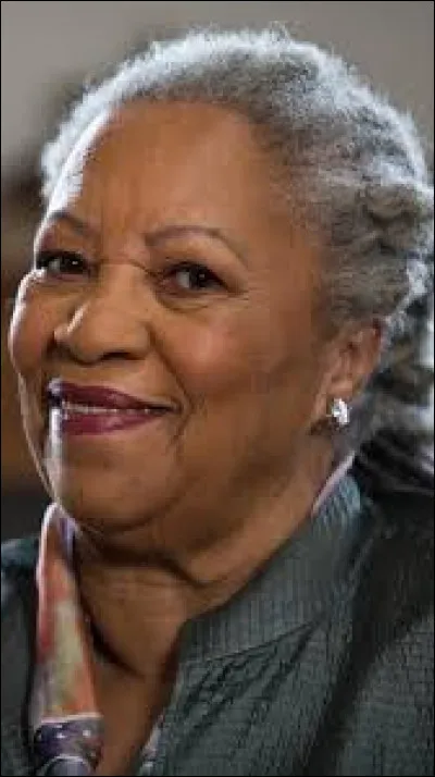 Cette femme de lettres américaine, lauréate du prix Pulitzer en 1988 et du prix Nobel de littérature en 1993, c'est ... Morrison.