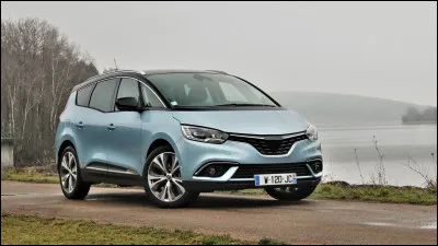 Les monospaces voient leurs ventes diminuer et pour palier à cette baisse, les monospaces sont des crossovers et ressemblent de plus en plus à des VUS. Quel est-ce monospace ?