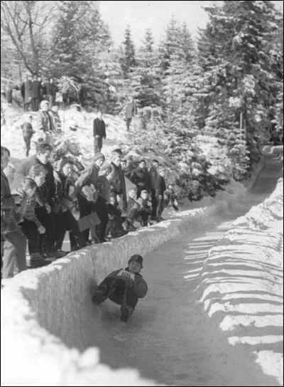 Distributeur de dragées, c'est le...
