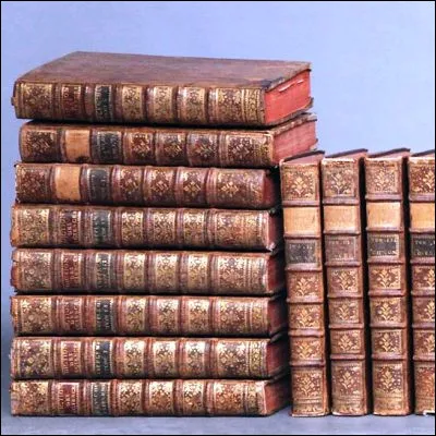 Quel philosophe a écrit que "l'homme naît naturellement bon et que c'est la société qui le corrompt" ?