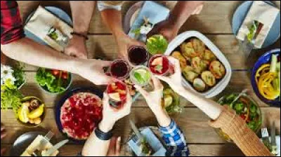 T'arrive-t-il de prendre l'apéro ?