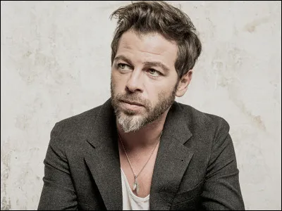 Qui est ce chanteur ?