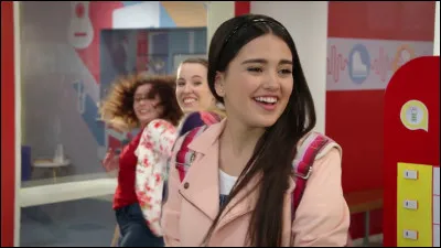 Comment s'appelle le premier mashup de Kally ?