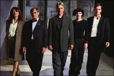 Et pour finir que veut dire NCIS ?