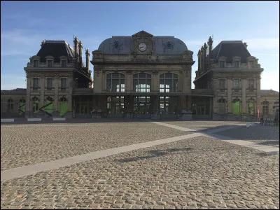 Selon une tradition, Crithéis, la femme de Phémios de Smyrne, aurait donné le jour à...