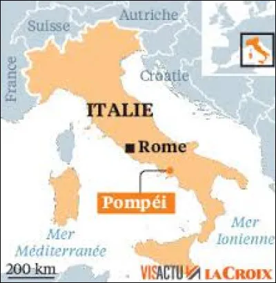 Dans quelle région italienne se situe cette ville antique ?