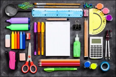 Quelles sont les fournitures scolaires ?