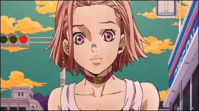 Comment se nomme cette femme, la première victime de Kira ?