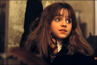 Quel sort a utilisé Hermione envers ses parents ?
