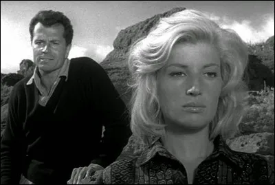 Quel cinéaste italien a réalisé "l'avventura", film sorti en 1960, avec Monica Vitti, Lea Massari et Gabriele Ferzetti ?