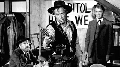 "L'Homme qui tua Liberty Valance", avec James Stewart dans le rôle du sénateur Stoddard, John Wayne, Vera Miles et Lee Marvin, est un film de ...