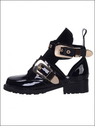 Enfin, quel est le nom de ce type de chaussures donnant vue à la cheville ?