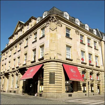 Quelle est la plus ancienne maison de parfum du monde et elle se trouve où ?