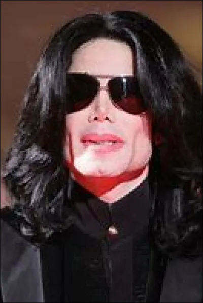 Qui est ce Michael, auteur-compositeur-interprète, danseur-chorégraphe et acteur américain, mort en 2009 ?