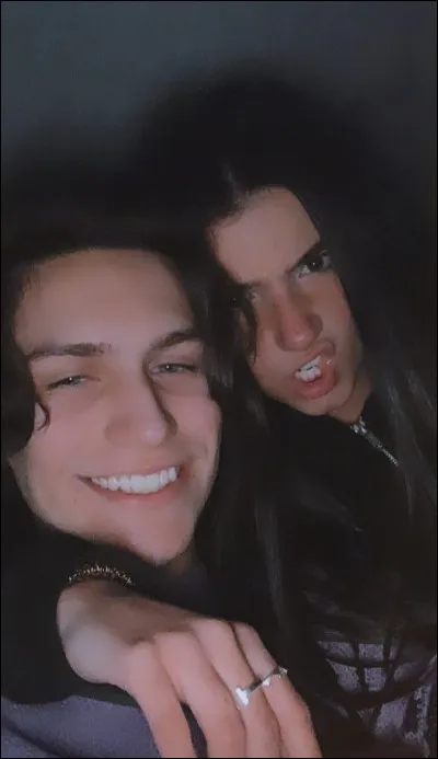 Comment appelait-on le couple Charli et Chase ?