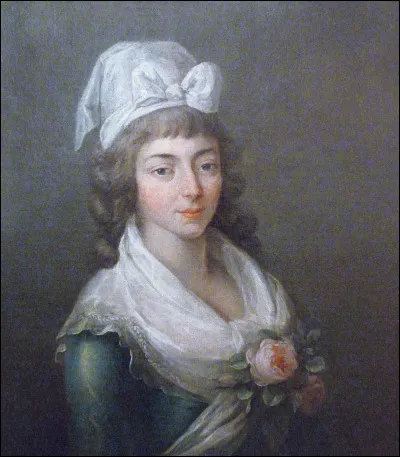 Mariée à un grand commis de l'Etat sous l'Ancien Régime, elle tient un salon puis joua un rôle majeur au sein du parti girondin, en devient l'égérie et influence la vie politique à travers son mari ministre en 1792. Elle est arrêtée lors de la chute de la Gironde. C'est ...
