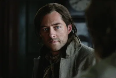 De son côté, Roger a pris place dans le bateau de Stephen Bonnet comme matelot. À bord, il découvre les méthodes cruelles du capitaine, qui n'hésite pas à passer par-dessus bord tout voyageur montrant des symptômes de rougeole, y compris femmes et enfants. Qui Roger sauve-t-il en jouant à pile ou face avec Bonnet ?