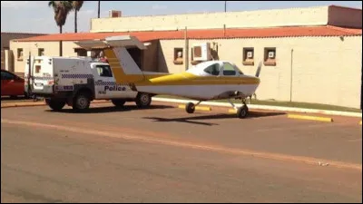 Qui a chanté "Comme un avion sans aile" ?