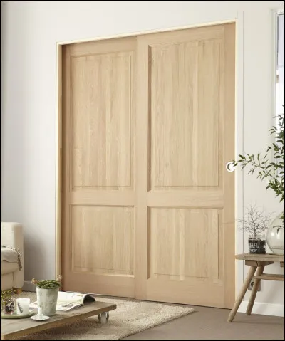 Le lendemain, tu vois Edward à ta porte, avec une fille que tu ne connais pas...