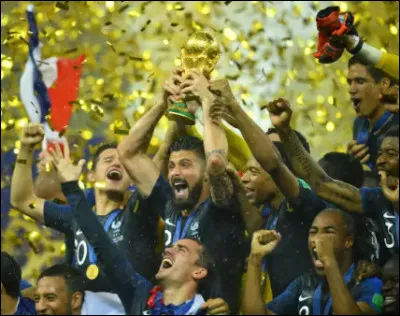 Lequel de ces joueurs de légende n'a jamais remporté la "Coupe du monde" ?