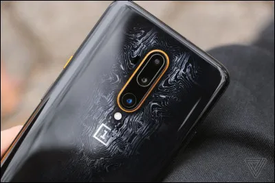 Possédez-vous un téléphone ?