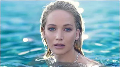 Qui est cette star, &eacute;g&eacute;rie d'un parfum de Dior ?