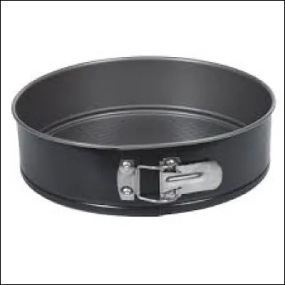 Cet élément est indispensable pour la cuisson d'un gâteau.
Quel est son nom ?