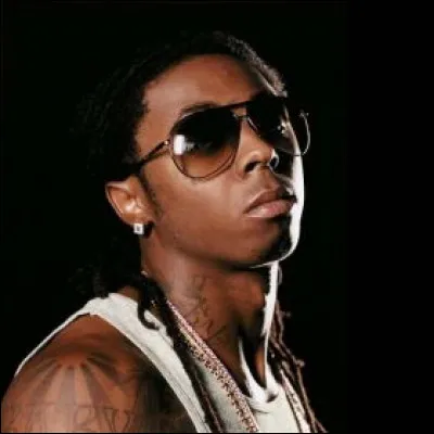 Ce rappeur se nomme :