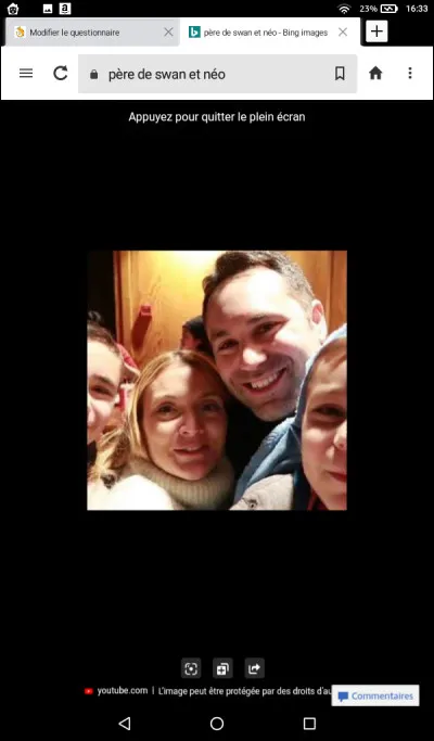 Quel est le nom de père de Swan et Néo ?