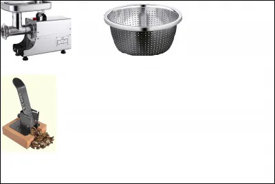 Comment appelle-t-on le bol gris avec des petits trous ?