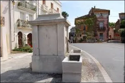 Commune occitane, dans l'arrondissement de Lodève, Puilacher se situe dans le département ...