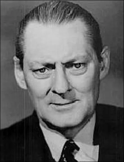 Les tout premiers films en couleur ont été réalisés avant le parlant : dans "L'île mystérieuse", film semi parlant sorti en 1929, quel acteur, vedette hollywoodienne du cinéma muet, tenait le rôle principal ?