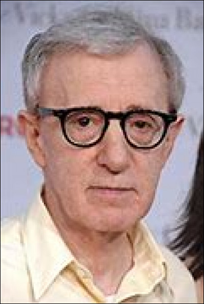 Qui est ce Woody, réalisateur, acteur et humoriste américain né le 1er décembre 1935 à New York ?