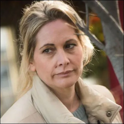 Comment s'appelle la sur de cadette de Candice ?