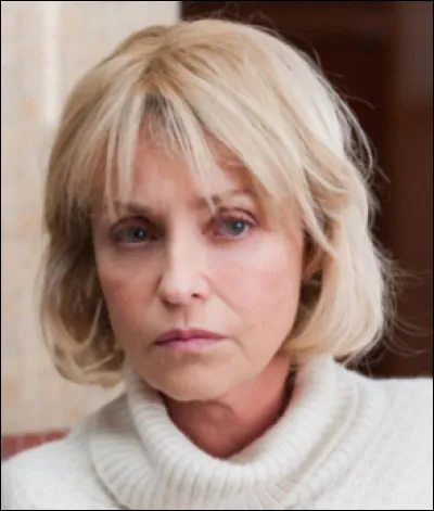 Comment s'appelle sa mère ?