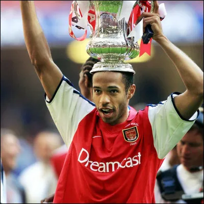 Combien de titres de meilleur buteur de Premier League a remporté Thierry Henry (record à ce jour) ?