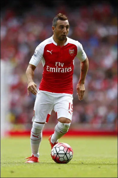 À quelle équipe Arsenal ont-ils acheté Santiago Cazorla en 2012 pour un montant de 20M  ?