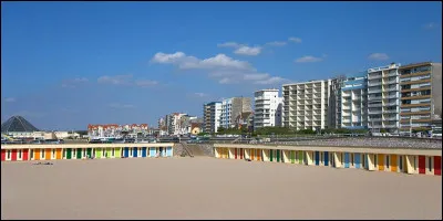 Petite ville de 4 000 du département du Pas-de-Calais et station balnéaire sur la Manche :