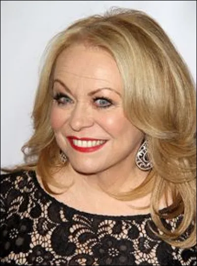 Dans combien de films et s&eacute;ries a jou&eacute; Jacki Weaver ?