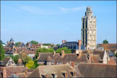 Petite ville de 6 000 habitants du sud du département de l'Eure, arrosée par l'Avre et l'Iton :