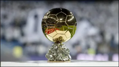 Lequel de ces joueurs de l'équipe de France a obtenu le meilleur classement au Ballon d'or ?