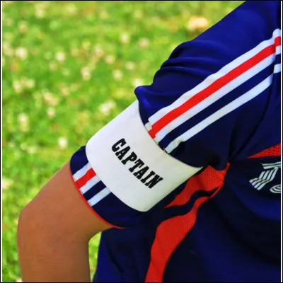 Quel joueur a joué le plus de matchs en tant que capitaine des Bleus ?