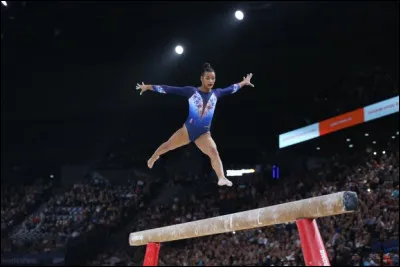 Combien y a-t-il d'agrès en GAF (gymnastique artistique féminine) ?
