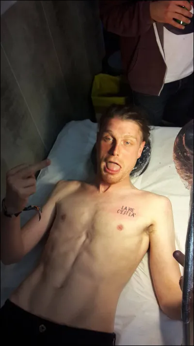 Dans le metal, parfois, on se retrouve dans des battles. Quelle est ta meilleure insulte ?