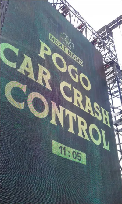 Si tu &eacute;tais programmateur de festival, quelles seraient tes 3 t&ecirc;tes d'affiche ?